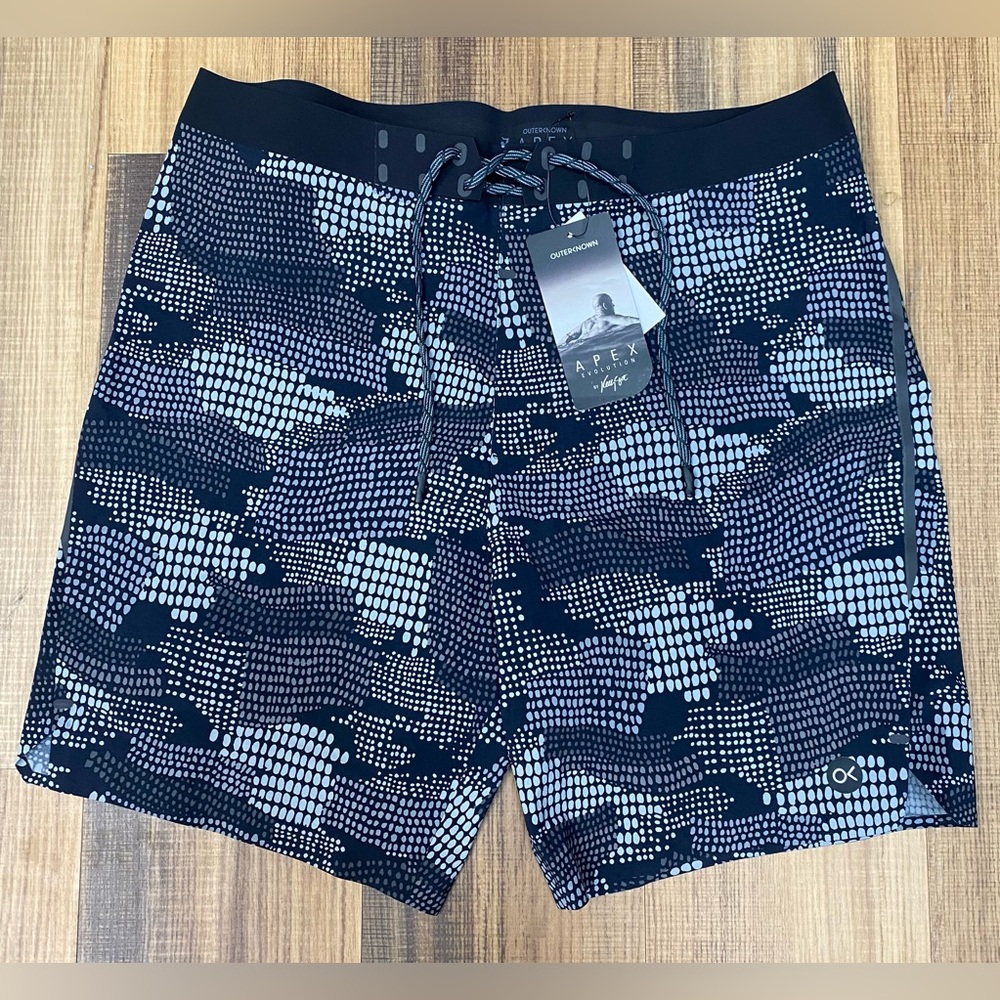 Outerknown Apex Board Shorts Swim Trunks Mens 34 Kelly Slater NWT
